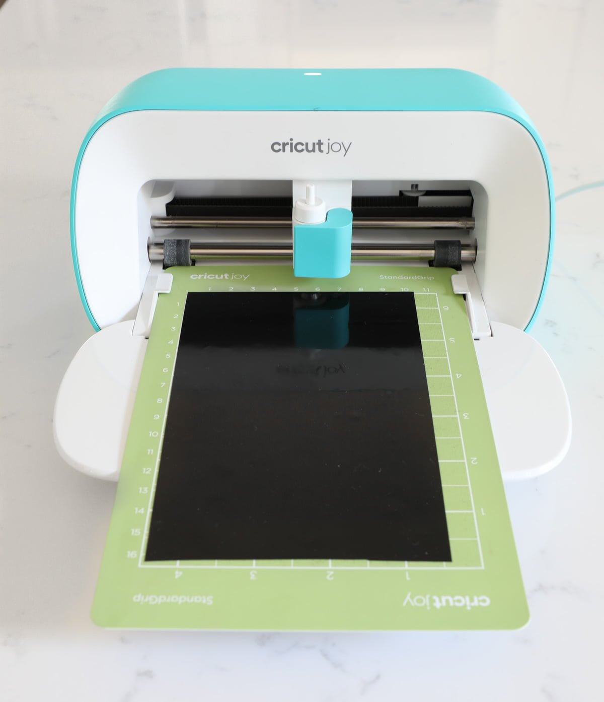 Cricut Joy Machine with Smart Vinyl Rolls, Standard Grip Cutting