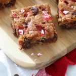 peppermint chocolate chip cookie bars