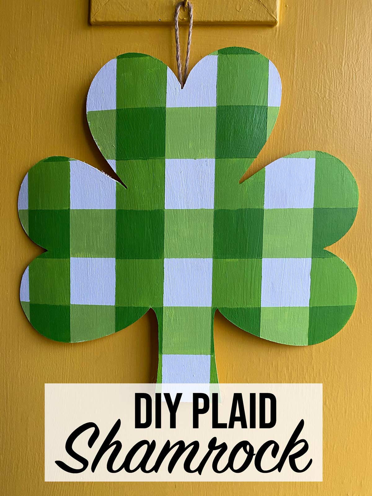 DIY Plaid Shamrock