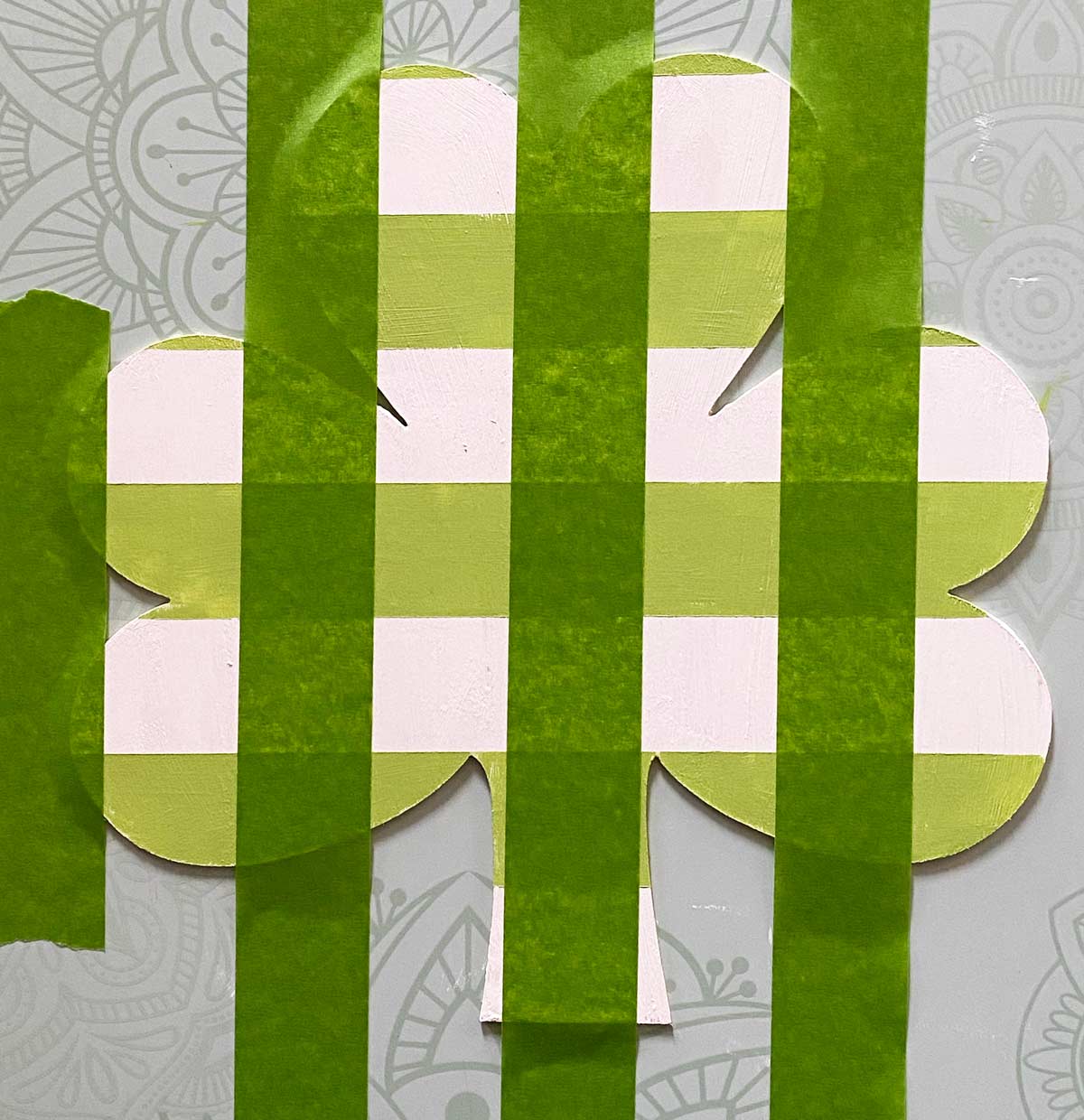 DIY Plaid Shamrock 