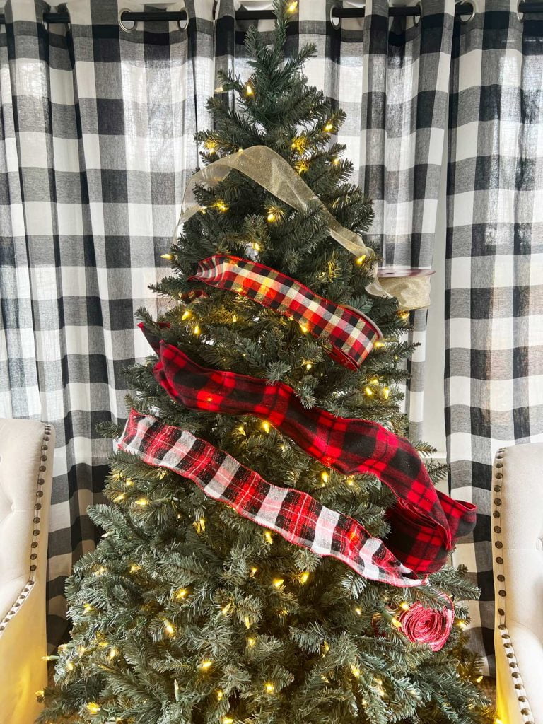 christmas tree ribbon