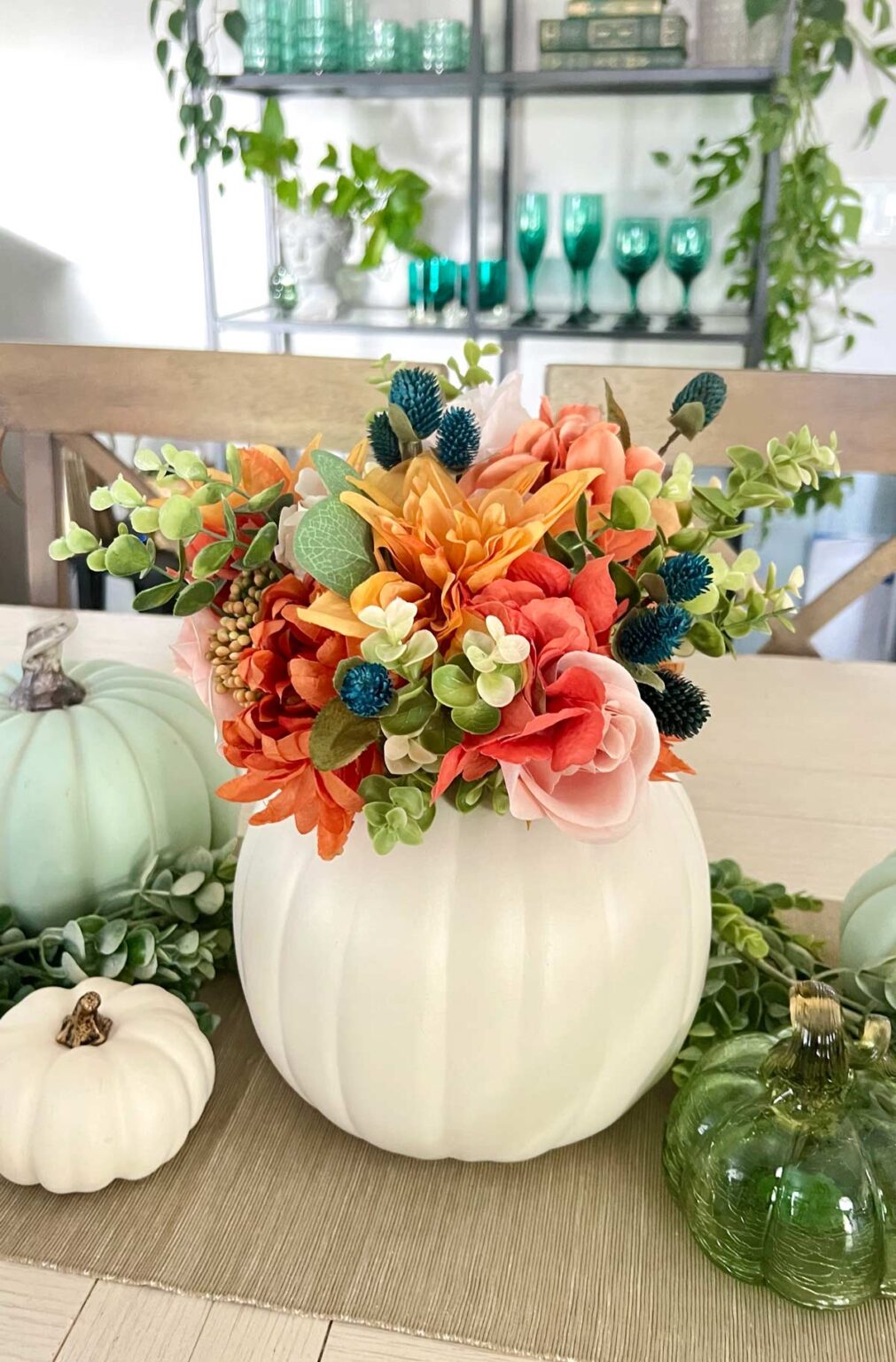 Pumpkin Centerpiece - Weekend Craft