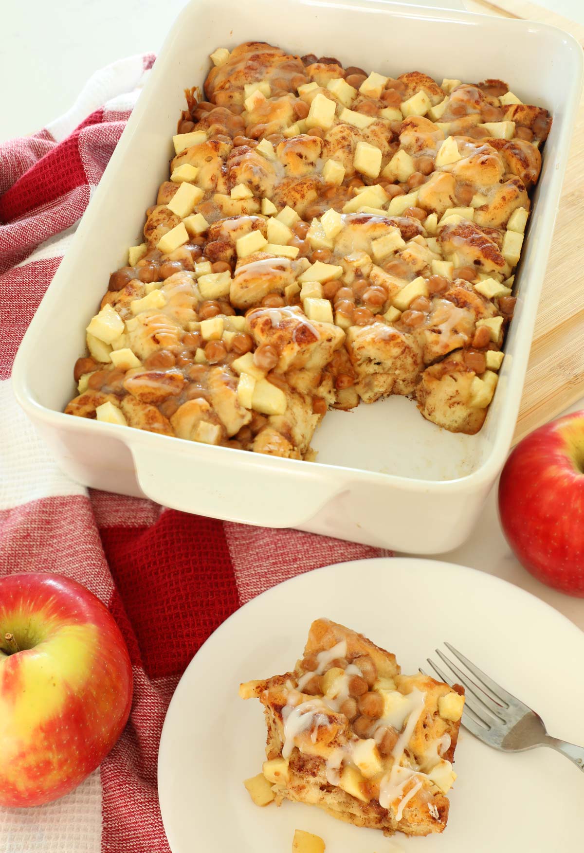 Caramel Apple Cinnamon Roll Casserole Weekend Craft