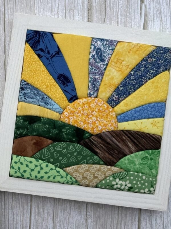 kinusaiga no sew fabric art.